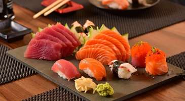 Japon mahallesindeki Japon restoranlarında yemek yiyin 