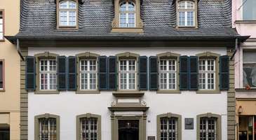 Karl Marx Evi’ni ziyaret edin