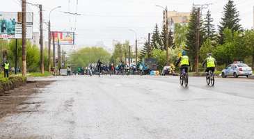 Kirov Caddesi’nde eski ve yeni şehri tanıyın