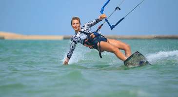 Kitesurf ve Paddling gibi farklı su sporları öğrenin