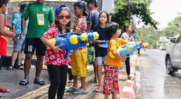 Renkli Koh Samui festivallerinde eğlenin 