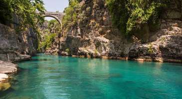 Köprülü Kanyon’da rafting heyecanı yaşayın