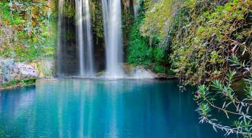 Kurşunlu Şelalesi Tabiat Parkı’nda tabiatı kucaklayın