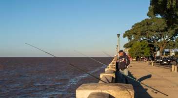 La Costanera’da yürüyüş yapın