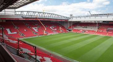  Anfield Road Stadyumu’nu gezin