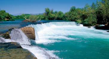 Manavgat Şelalesi’nde güzel bir gün geçirin