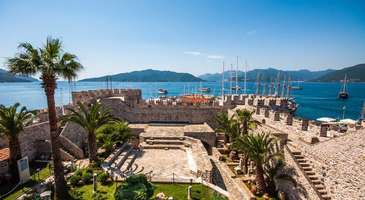 Marmaris Kalesi ve Arkeoloji Müzesi’ni gezin