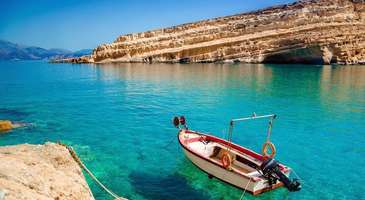Matala’da denize girin
