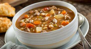 Rus mutfağının seçkilerini keşfedip, Bratsk’ın restoranlarında vakit geçirin