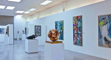 Modern Sanat Müzesi’nde sürrealist tabloları inceleyin  