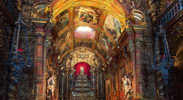 Mosteiro De Sao Bento Katedrali’ni gezin 