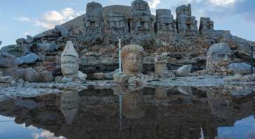 Nemrut Krater Gölü’nde tabiatın büyüsüne kapılın
