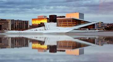 Oslo Opera Binası