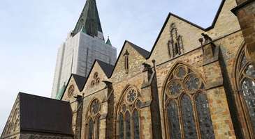 Paderborn Katedrali’ne gidin