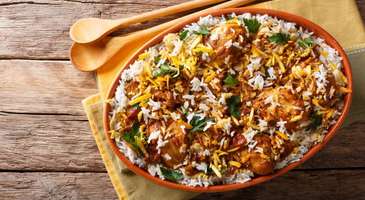 Yemek Caddesi Gawalmandi’de Pakistan mutfağıyla tanışın