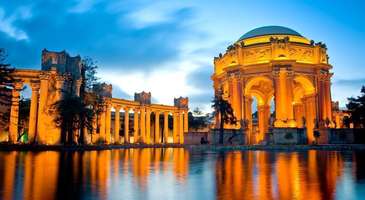 Güzel Sanatlar Sarayı’nı görün