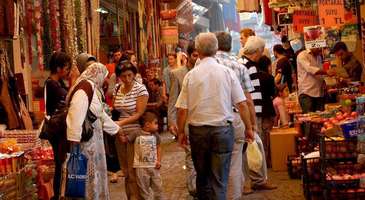 Kemer ve Kumluca pazarlarından taze meyve alın  