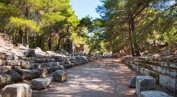 Phaselis Antik Kenti’nde yüzyıllar öncesinin misafiri olun
