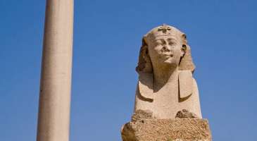 Pompey’in Sütunu’nu görün