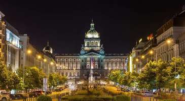 Prag Ulusal Müzesi'ne gidin