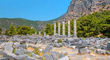 Priene Antik Kenti’ni gezin
