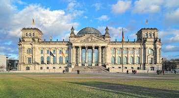 Görkemli Reichstag'dan Berlin’i izleyin