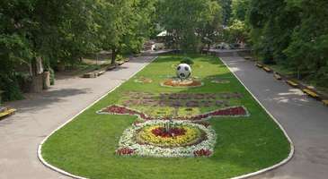 Park ve bahçeleri gezin