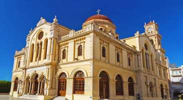 Saint Minas Katedrali’ni gezin