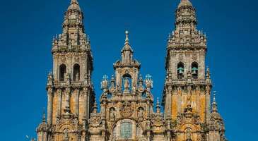 Santiago Katedrali’nin muazzam güzelliği ile büyülenin  