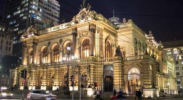 Sao Paulo Şehir Tiyatrosu’nda Modern Sanat Haftası etkinliğine katılın 