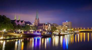 Schlachte Embankment’te gezinin 