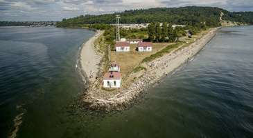 Discovery Park’ın gizemli yollarında araba sürün