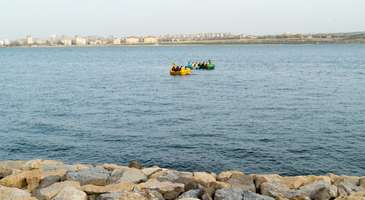 Göllerinde ve çevresindeki sayfiyelerde nefes kesen doğanın tadını çıkarın