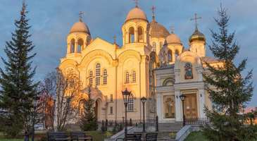 St. Nicholas Manastırı’nda rom tadımı yapım
