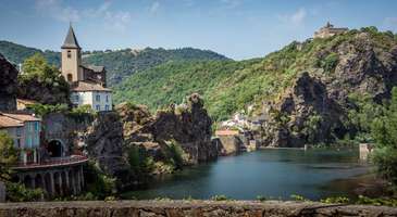 Tarn Nehri’nde tekne turu yapın