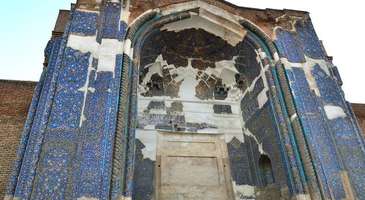 Mavi Camii’nin eşsiz mimarisi ile şaşırın   