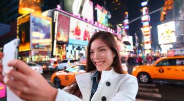 Times Meydanı’nda meşhur New York pozları verin  
