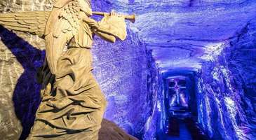 Tuz Katedrali turlarına katılın  