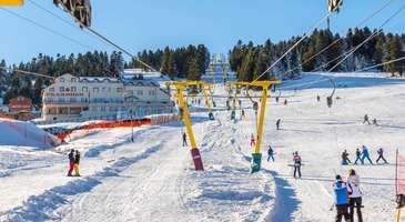 Uludağ zirvelerinde kayak ve snowboard yapın