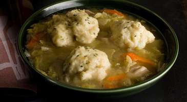 Tavuklu dumpling çorbası