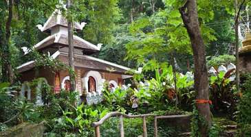 Wat Pha Lat