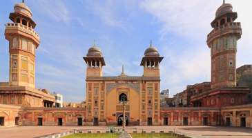 Wazir Khan Mescidi’nde muhteşem fotoğraflar çekin