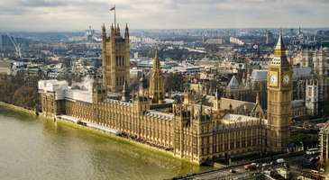Westminster Sarayı'na gidin