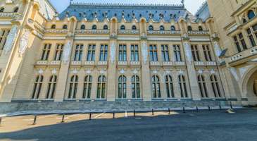 Kültür Sarayı’nı ziyaret edin