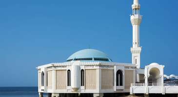 Yüzen Cami’ye gidin