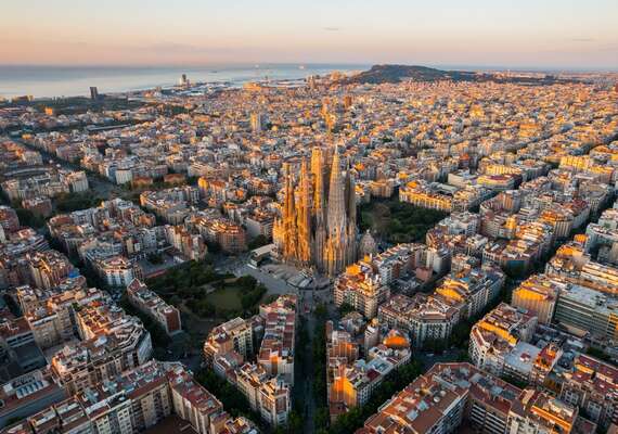Barcelona City Guide What To Do In Barcelona