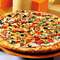 Pizza ve bira keyfi yapın  