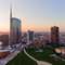 Yeni kapı olarak adlandırılan Porta Nuova'yı görün