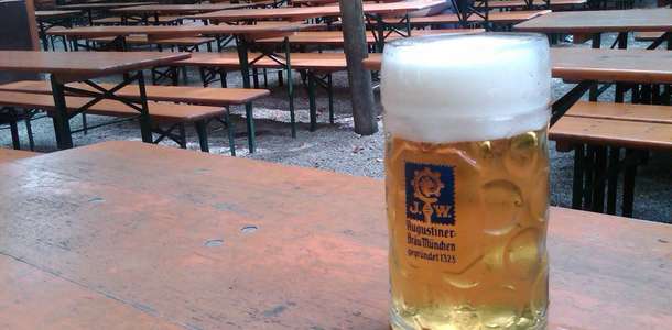 Augustiner Biergarten(Bira)