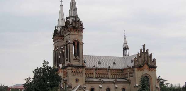 Bakire Mary Kilisesi